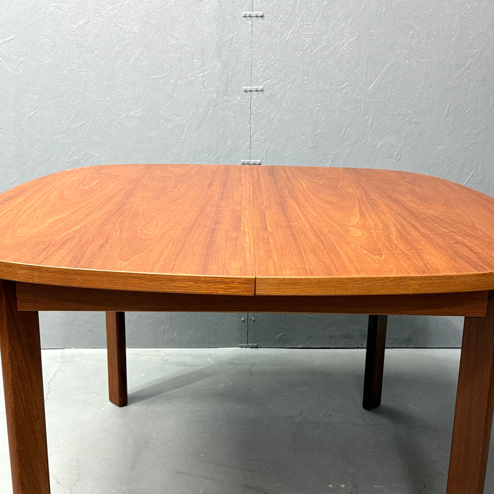 
                      
                        G-PLAN(ジープラン) / SIERRA EXTENSION SQUARE TABLE シエラ エクステンション スクエアテーブル (501)
                      
                    