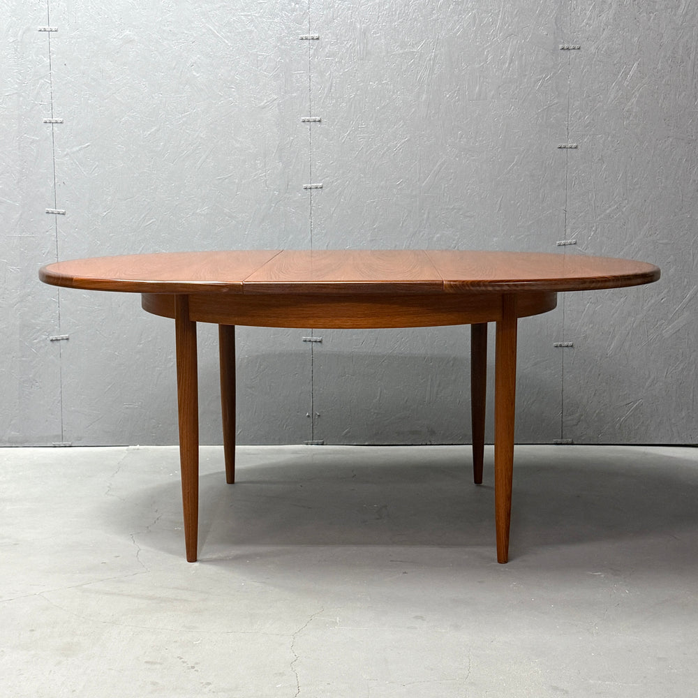 
                      
                        G-PLAN(ジープラン) / Fresco ROUND TABLE フレスコ ラウンドエクステンション ダイニングテーブル (502)
                      
                    