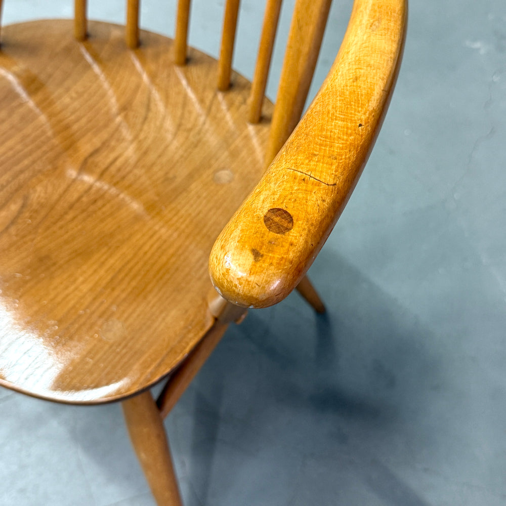 
                      
                        ERCOL(アーコール) / QUAKER CHAIR アーム クエーカーチェア (502)
                      
                    