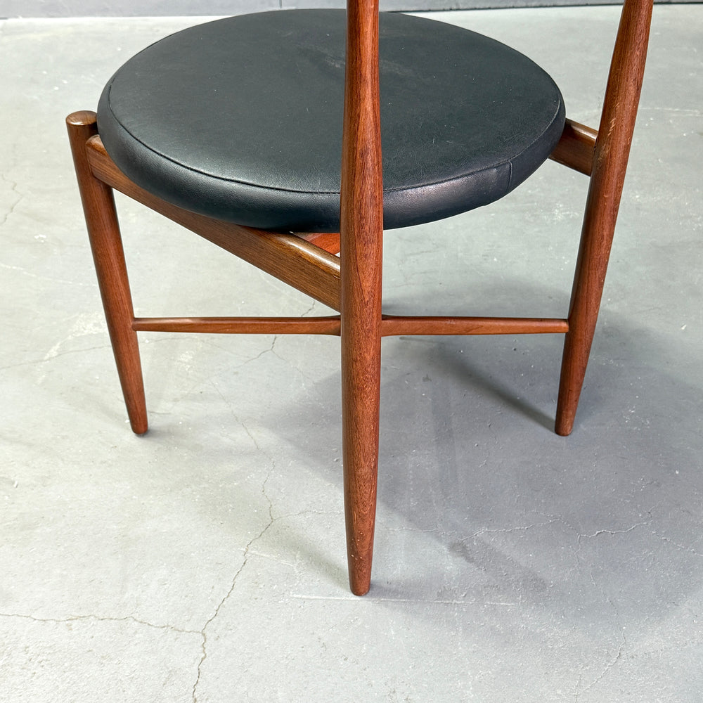 
                      
                        G-PLAN(ジープラン) / FRESCO CIRCULAR CHAIR フレスコ サーキュラーチェア (505)
                      
                    