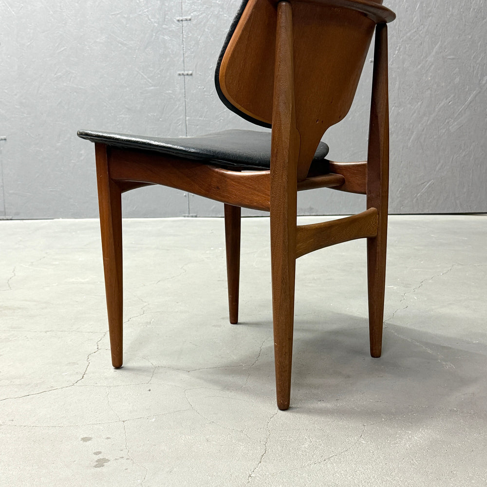 
                      
                        Elliots of Newbury(EON) / VINTAGE CHAIR ヴィンテージチェア (501)
                      
                    