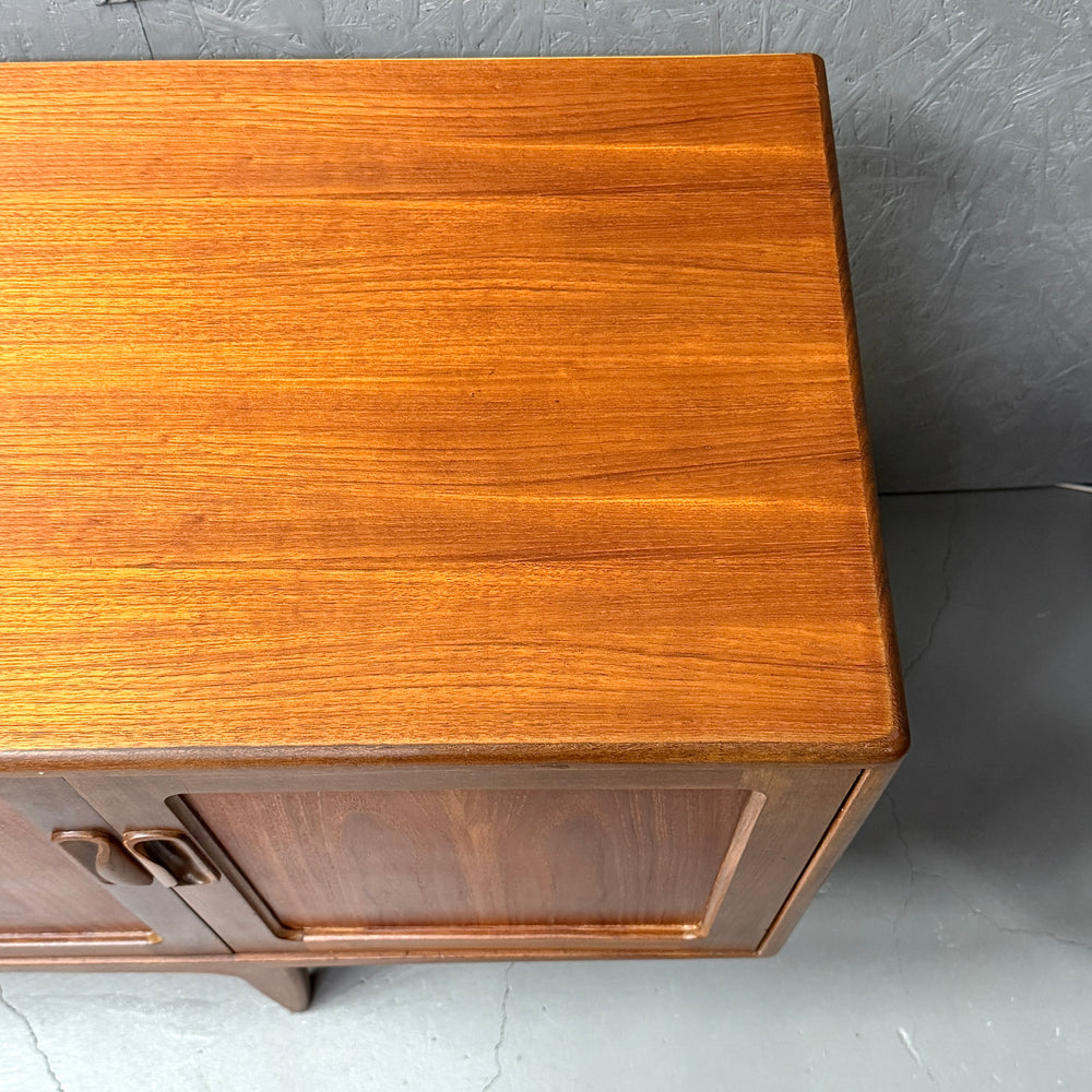 
                      
                        G-PLAN(ジープラン) / Fresco Long Jhon Sideboard フレスコ ロングジョン サイドボード (401)
                      
                    