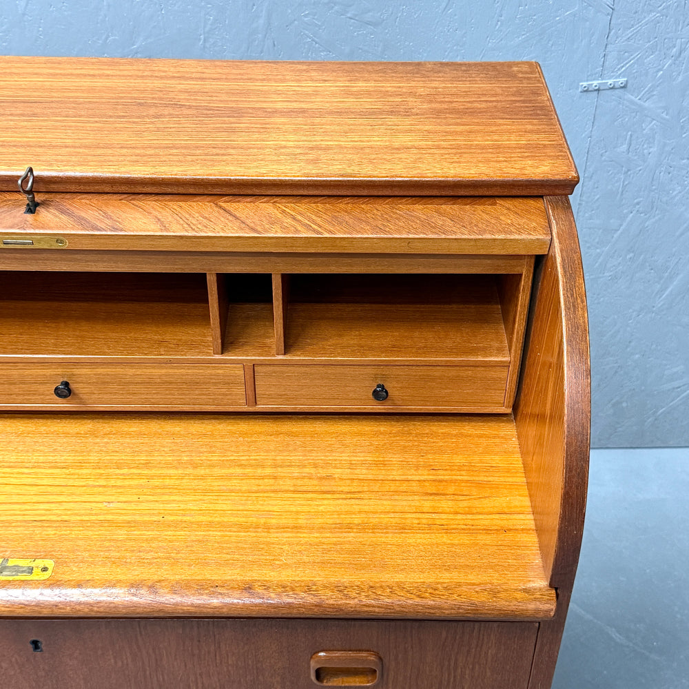 
                      
                        Vintage Roll-Top Writing Bureau ライティングビューロー
                      
                    