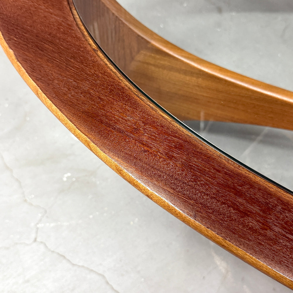 
                      
                        G-PLAN(ジープラン) / Astro oval coffee table アストロ オーバルコーヒーテーブル (502)
                      
                    