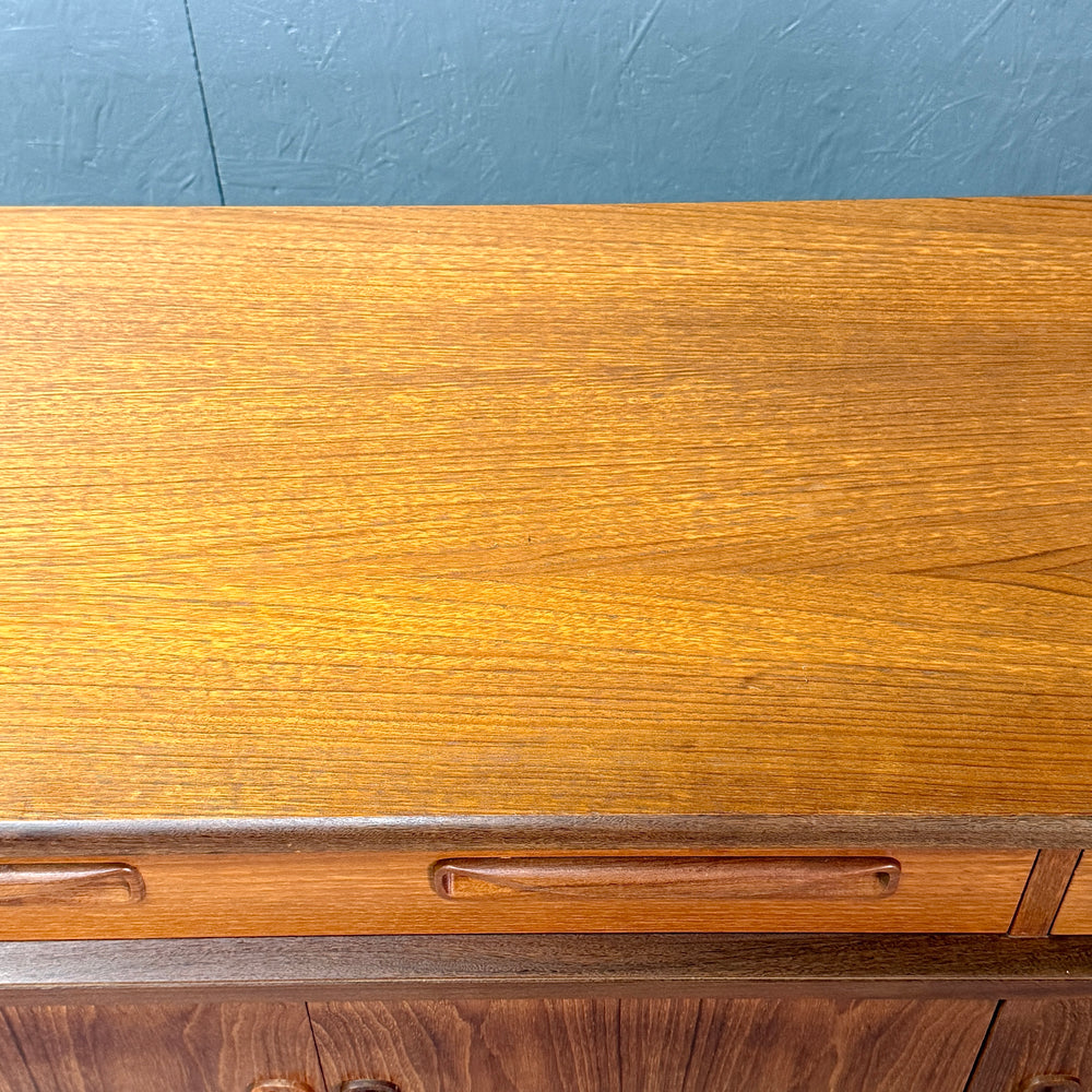 
                      
                        G-PLAN(ジープラン) / Fresco Sideboard フレスコ サイドボード (504)
                      
                    