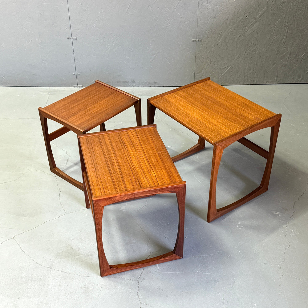 
                      
                        G-PLAN(ジープラン) / QUADRILLE NEST TABLE クアドリル ネストテーブル (2)
                      
                    