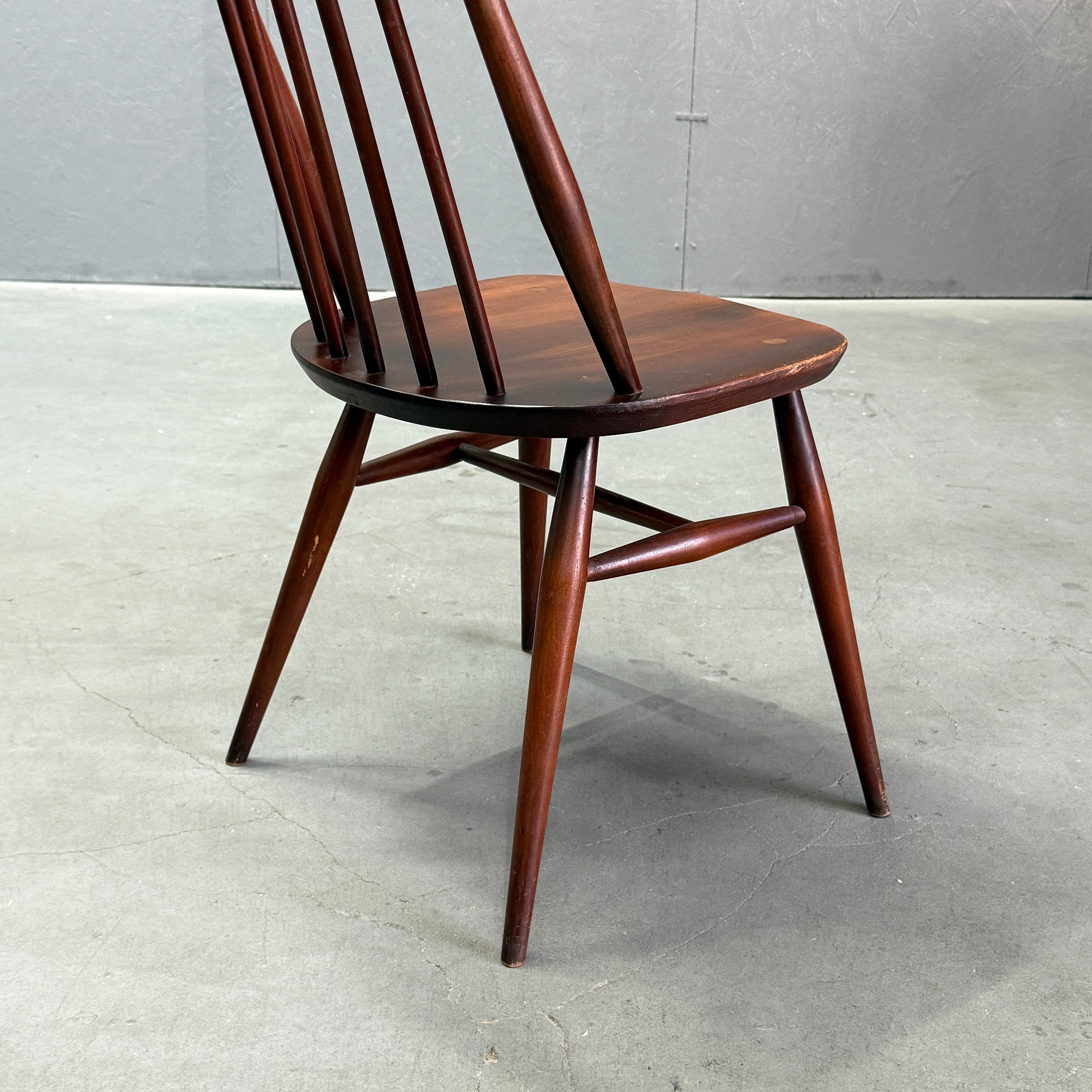 ERCOL(アーコール) ゴールドスミスチェア ダークコロニアル (603) ERCOL(アーコール) / GOLDSMITH CHAIR DARK ゴールドスミスチェア
