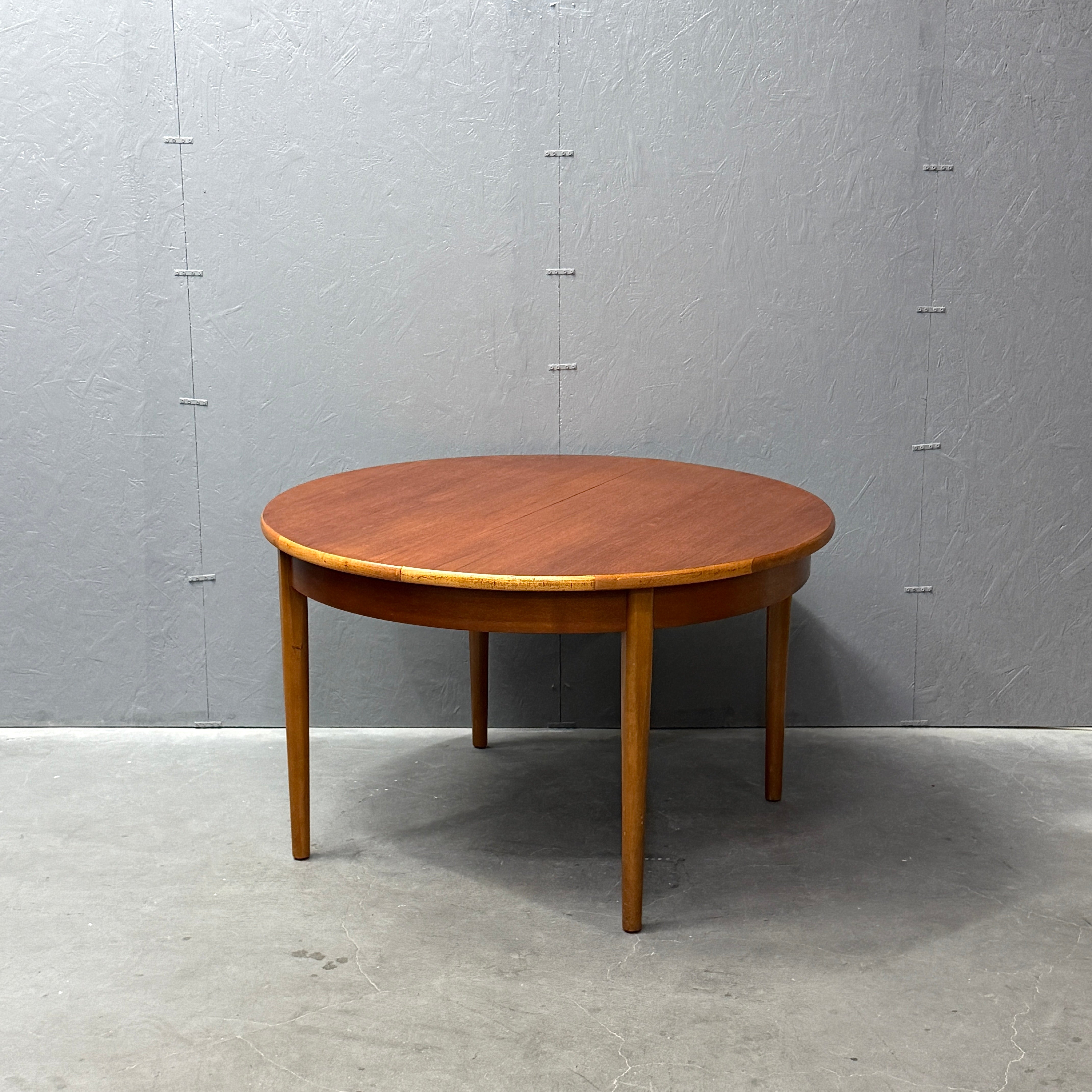 ダイニングテーブル – NONOR FURNITURE