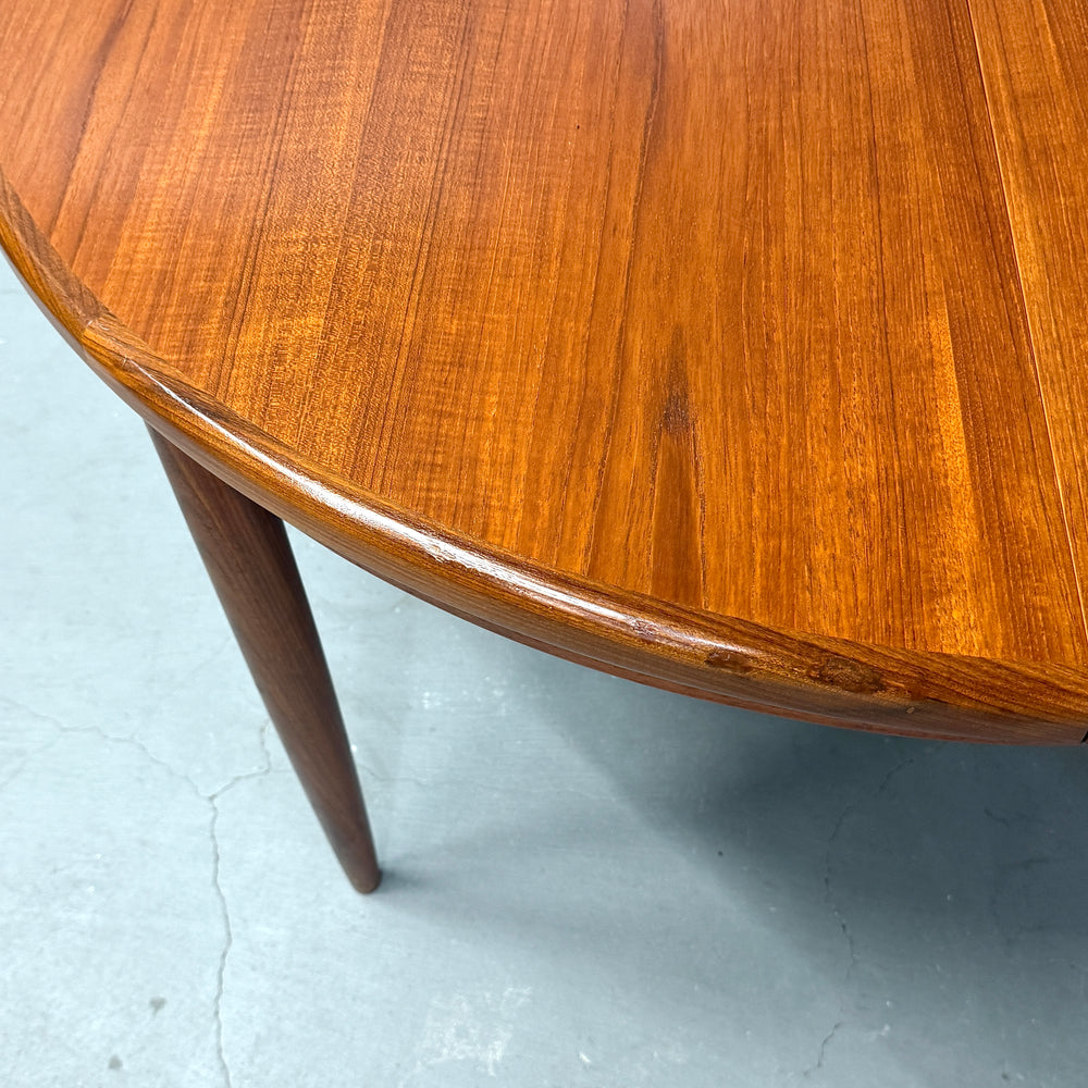 
                      
                        G-PLAN(ジープラン) / Fresco ROUND TABLE フレスコ ラウンドエクステンション ダイニングテーブル (501)
                      
                    