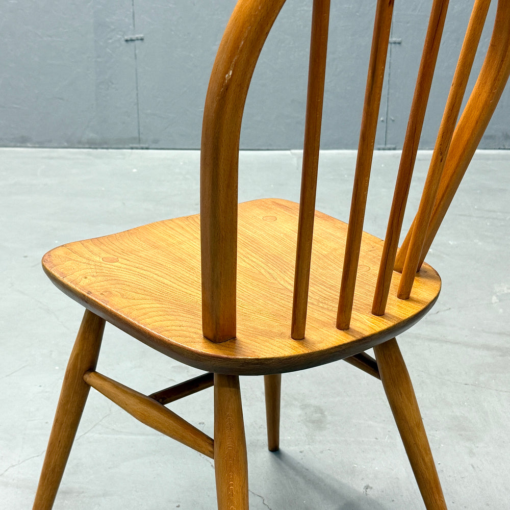 
                      
                        ERCOL(アーコール) / HOOP BACK CHAIR 4本 フープバックチェア (402)
                      
                    