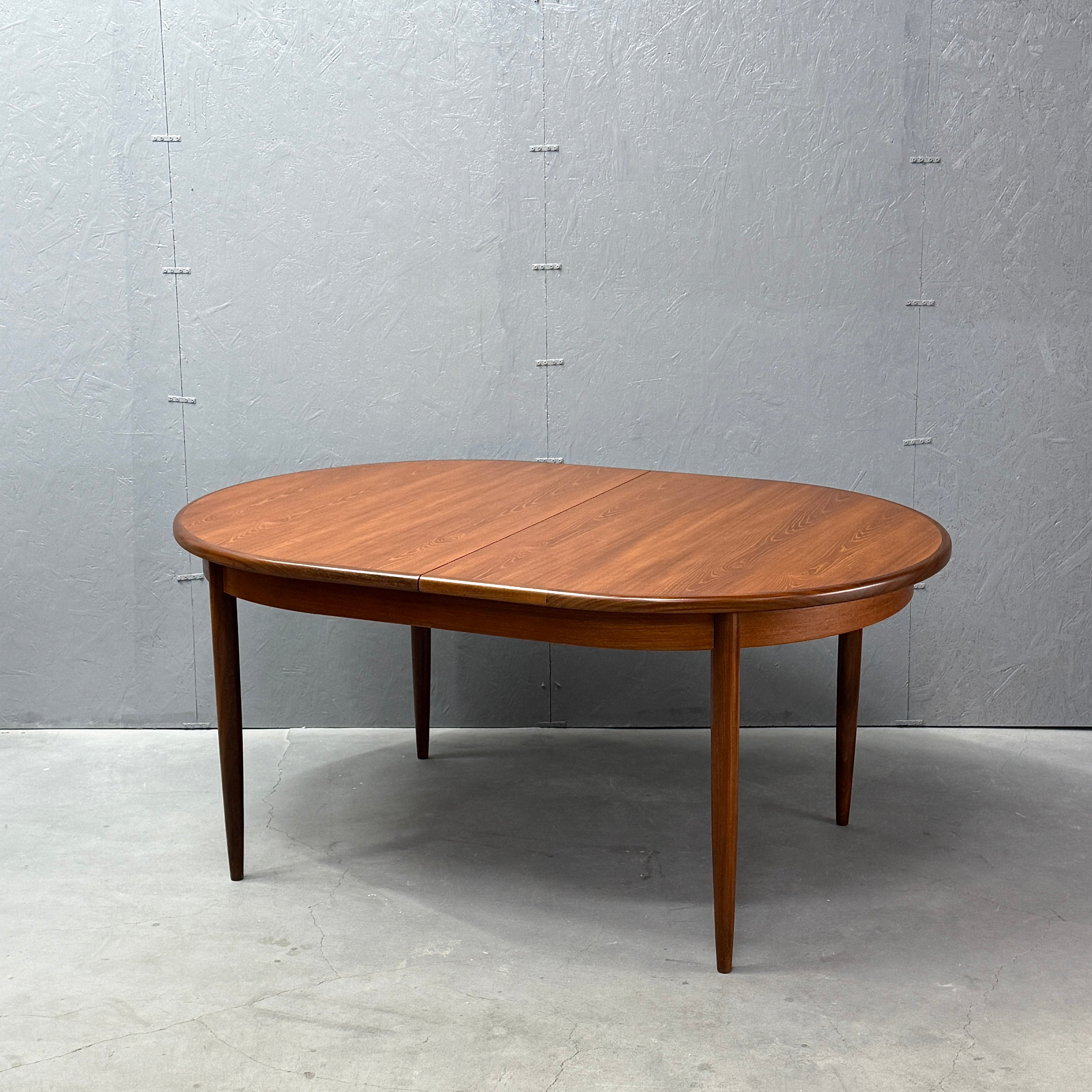 ダイニングテーブル – NONOR FURNITURE