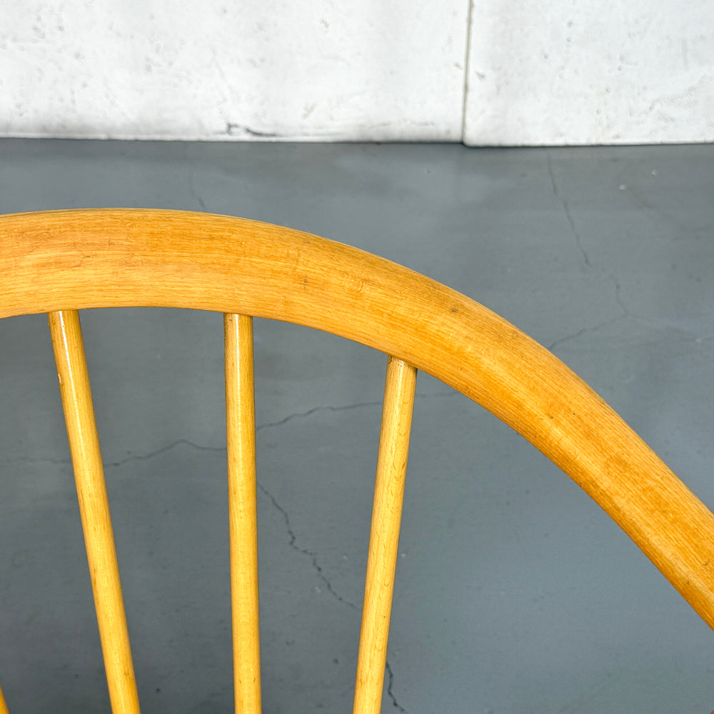 
                      
                        ERCOL(アーコール) COWHORN CHAIR / カウホーンチェア (301)
                      
                    