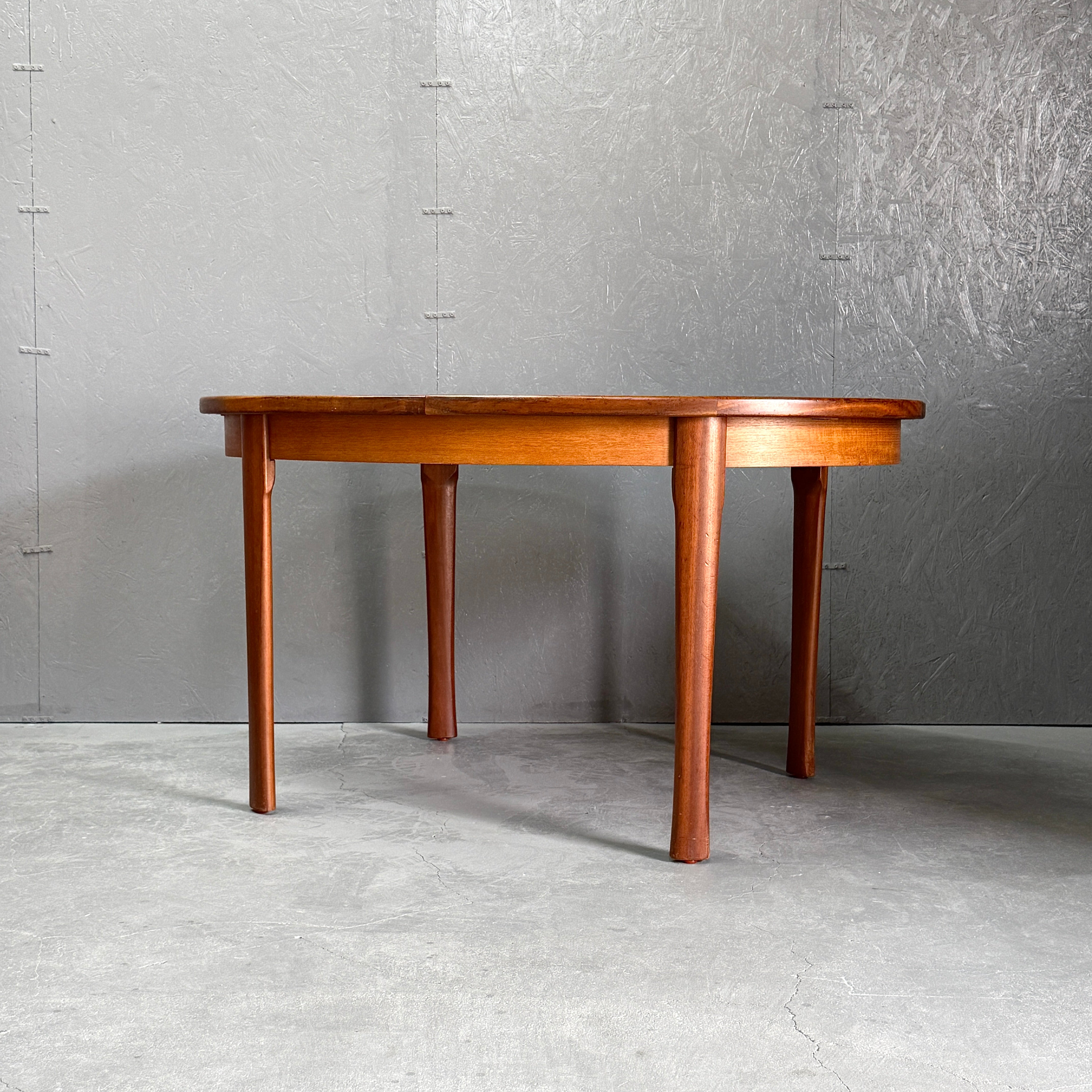 ダイニングテーブル – NONOR FURNITURE