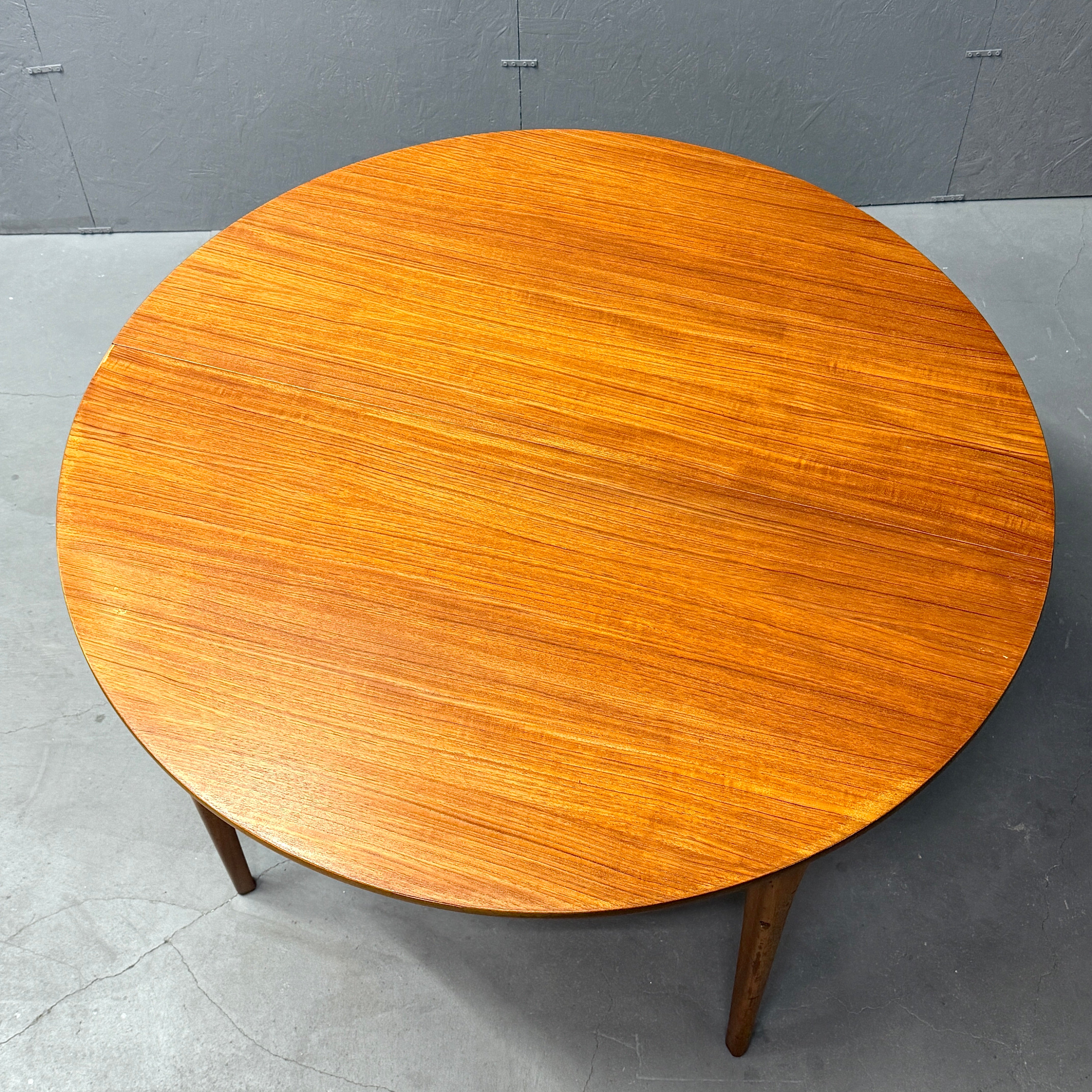 SUTCLIFFE OF TODMORDEN / Extension round table エクステンション