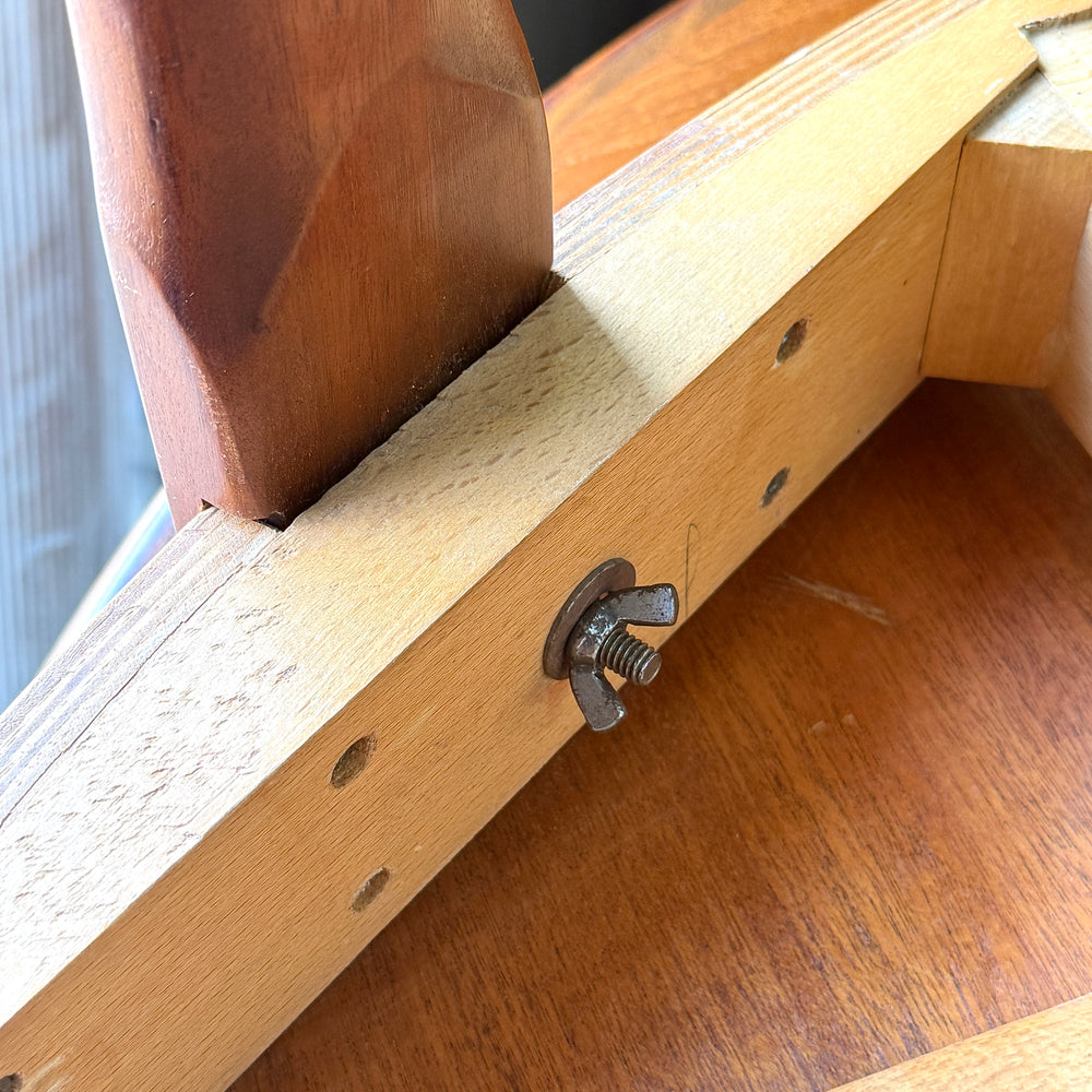 
                      
                        VINTAGE TEAK OVAL TABLE チークオーバルテーブル (401)
                      
                    