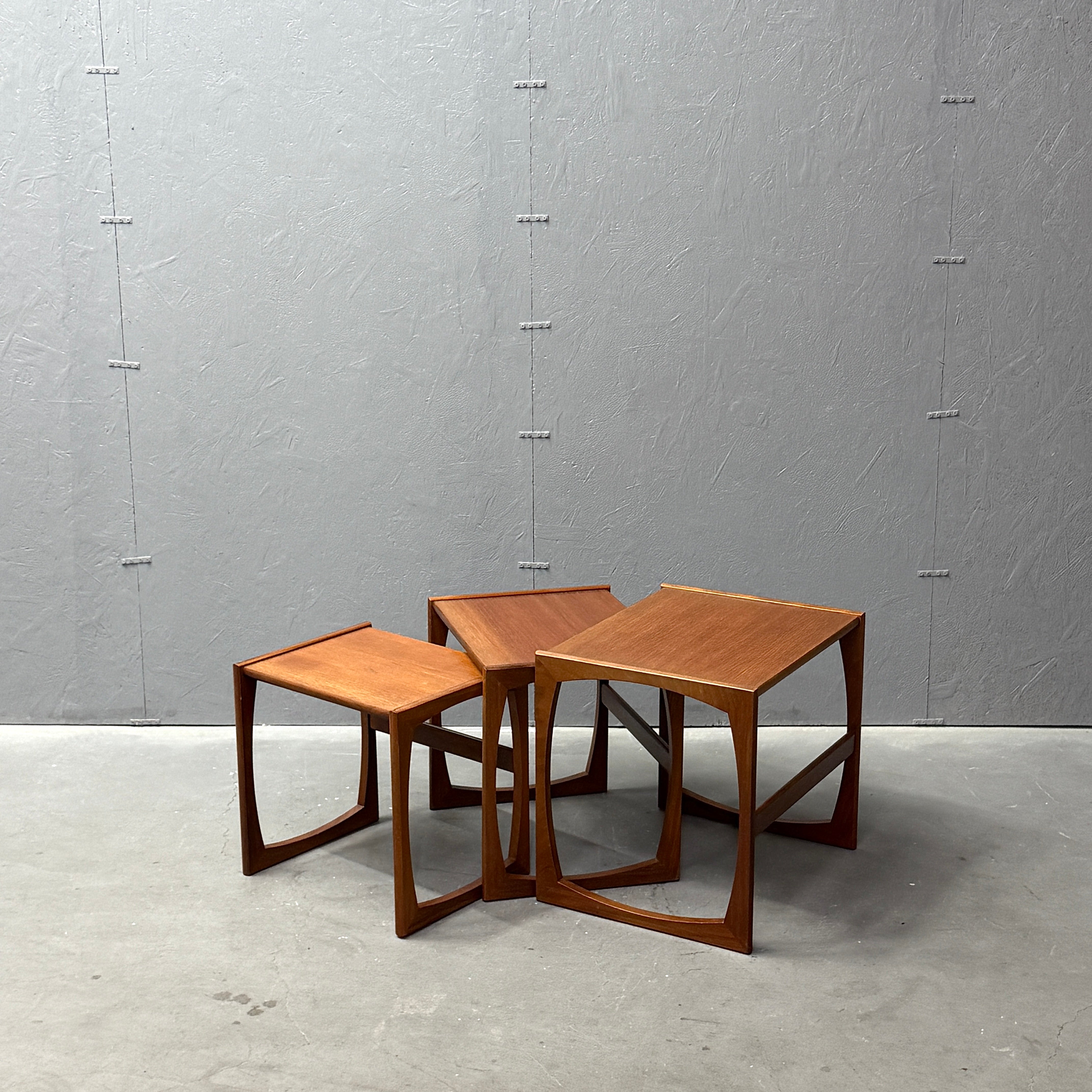 ネストテーブル・ローテーブル – NONOR FURNITURE