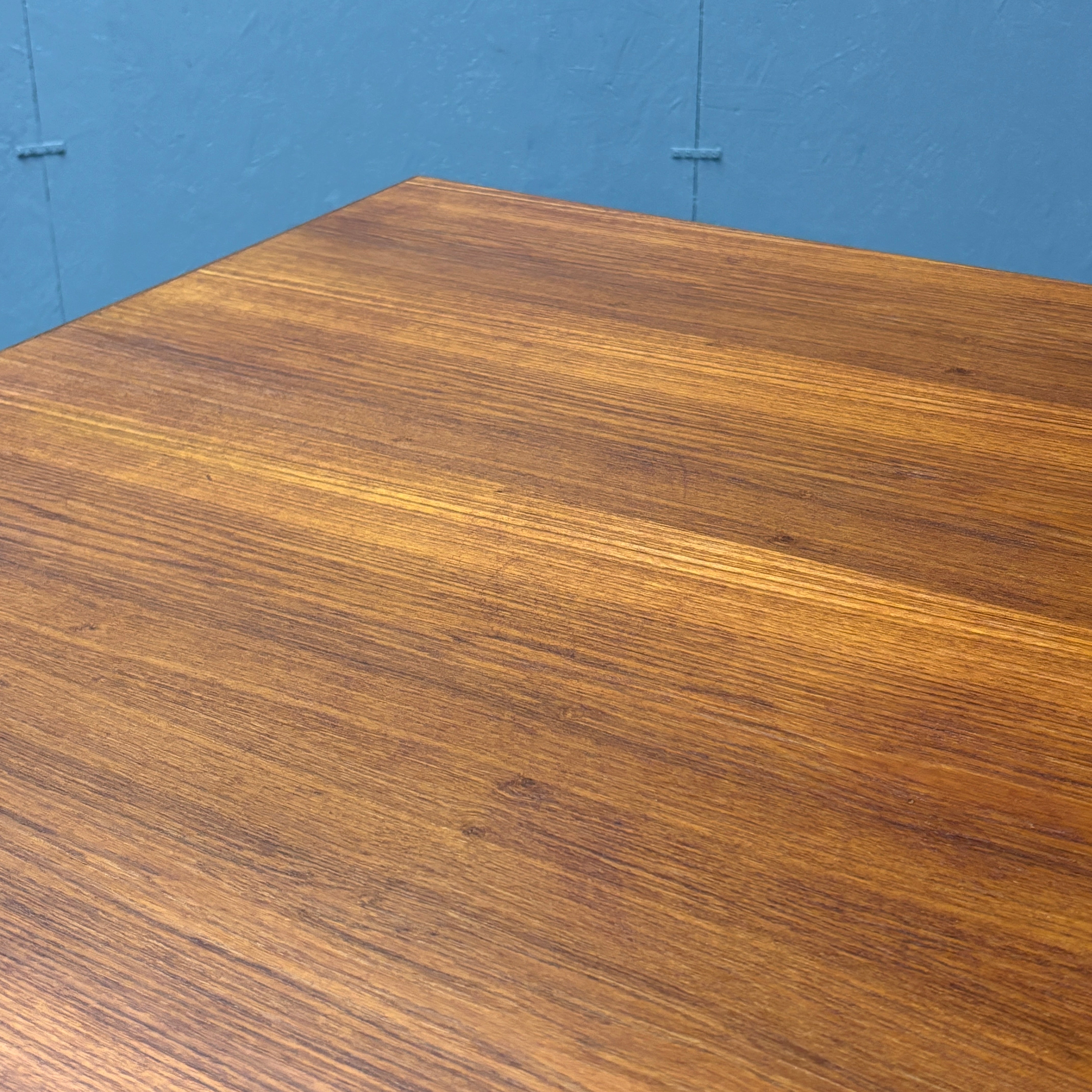 Danish Vintage / Draw-Leaf Dining Table デンマークヴィンテージ