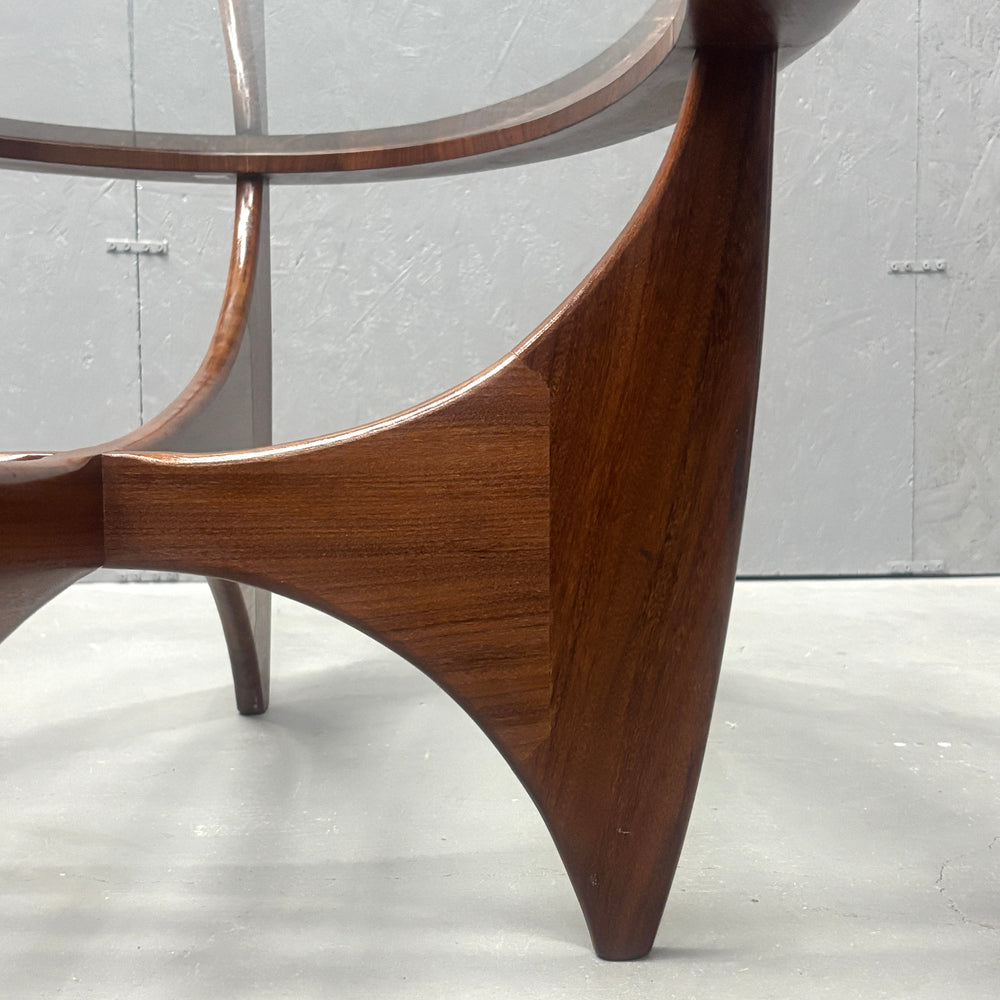 
                      
                        G-PLAN(ジープラン) / Astro oval coffee table アストロ オーバルコーヒーテーブル (403)
                      
                    
