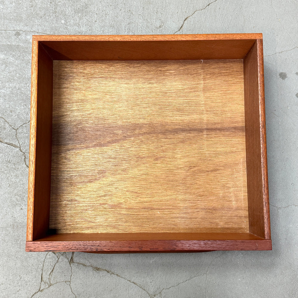 
                      
                        G-PLAN(ジープラン) / Fresco 3-Drawer Chest フレスコ 3段チェスト (501)
                      
                    