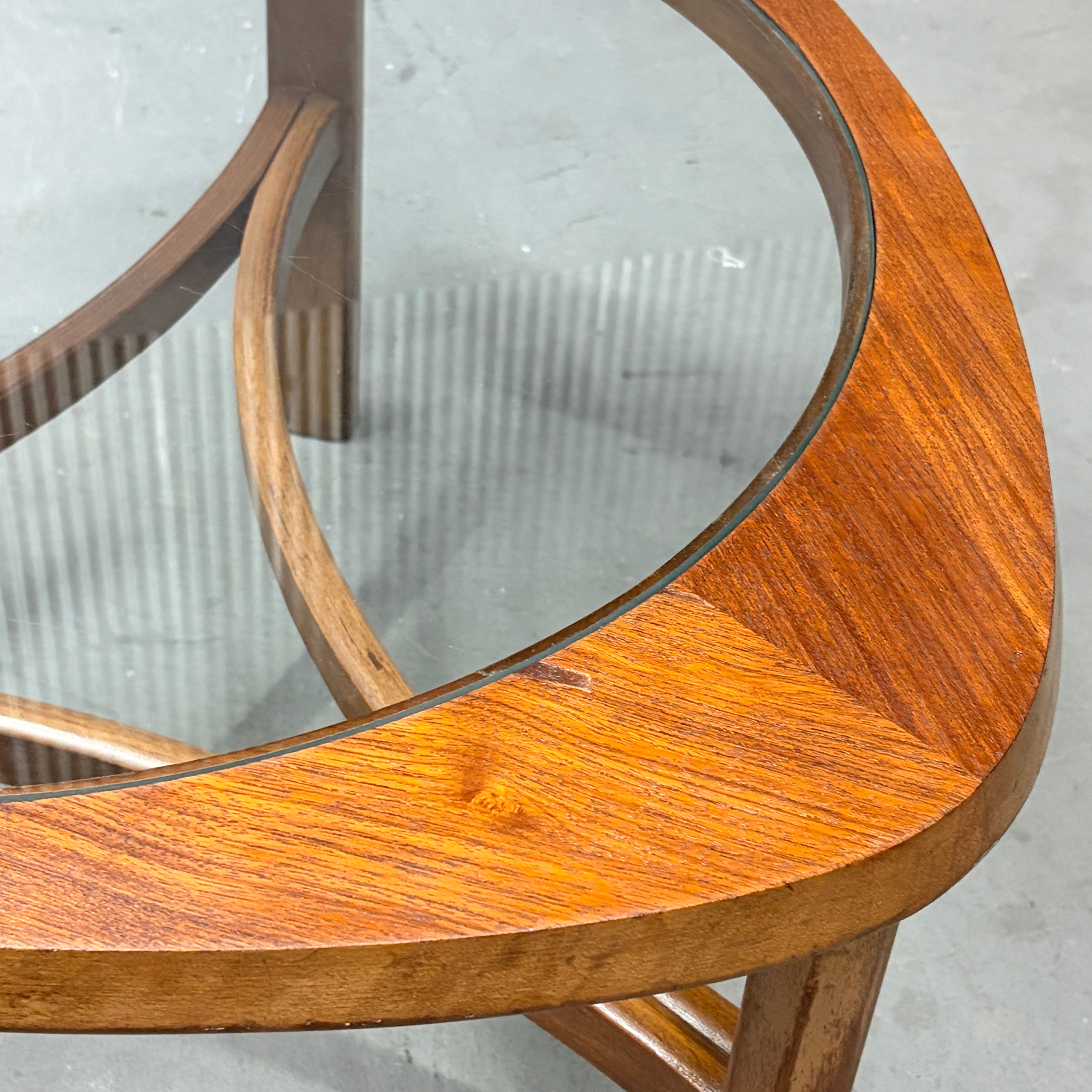 Nathan(ネイサン) / GLASS TOP TRIANGLE COFFEE TABLE ガラストップ