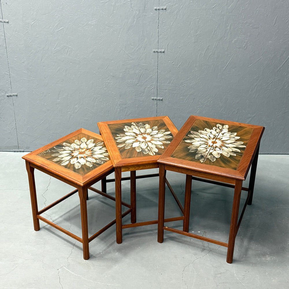 
                      
                        MOBELFABRIKKEN TOFTEN(モーベルファブリッケン・トフテン) / Tiletop nest table タイルトップ テストテーブル (501)
                      
                    