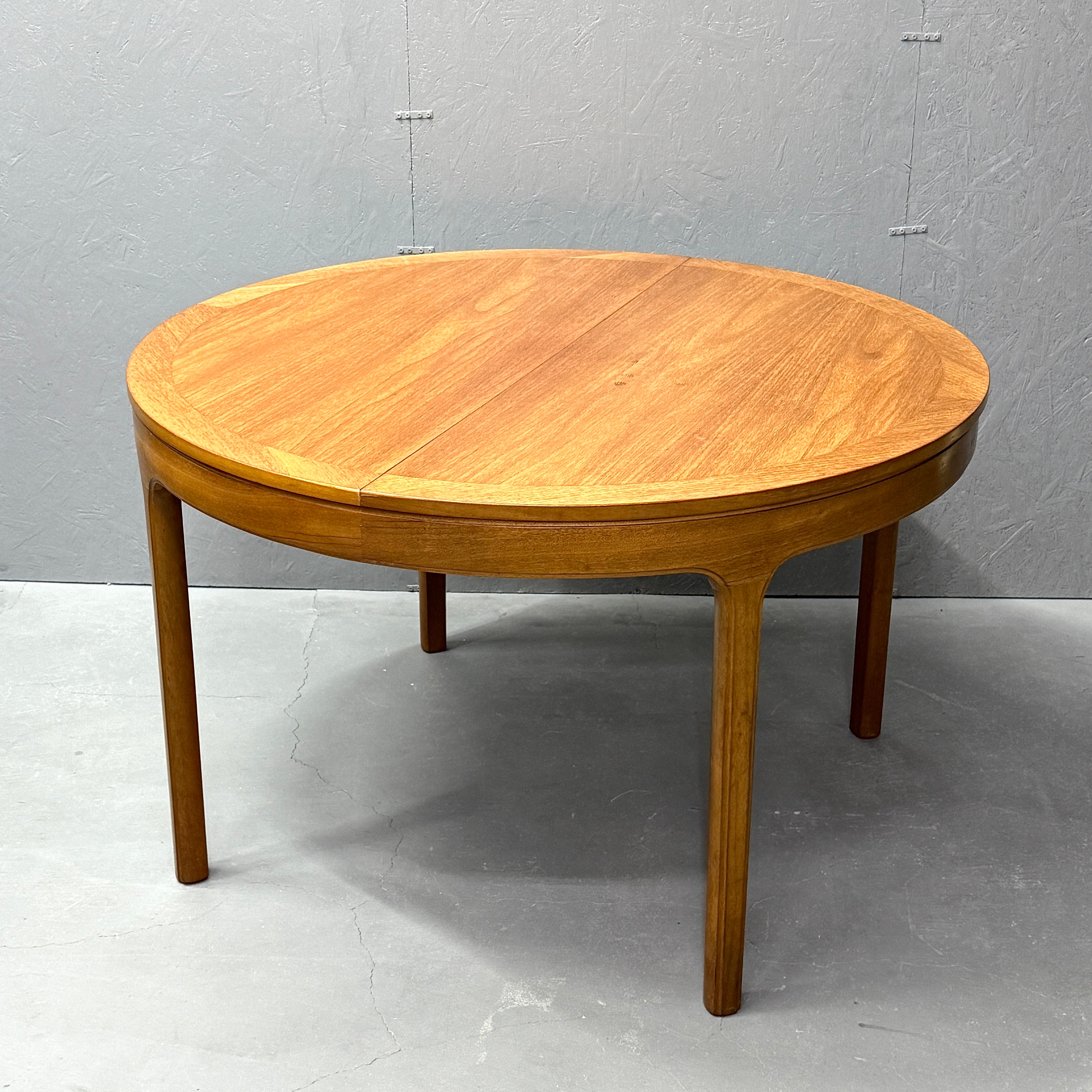 Nathan(ネイサン) / EXTENSION ROUND TABLE エクステンション