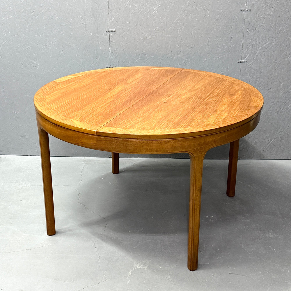 
                      
                        Nathan(ネイサン) / EXTENSION ROUND TABLE エクステンション ラウンドテーブル (402)
                      
                    