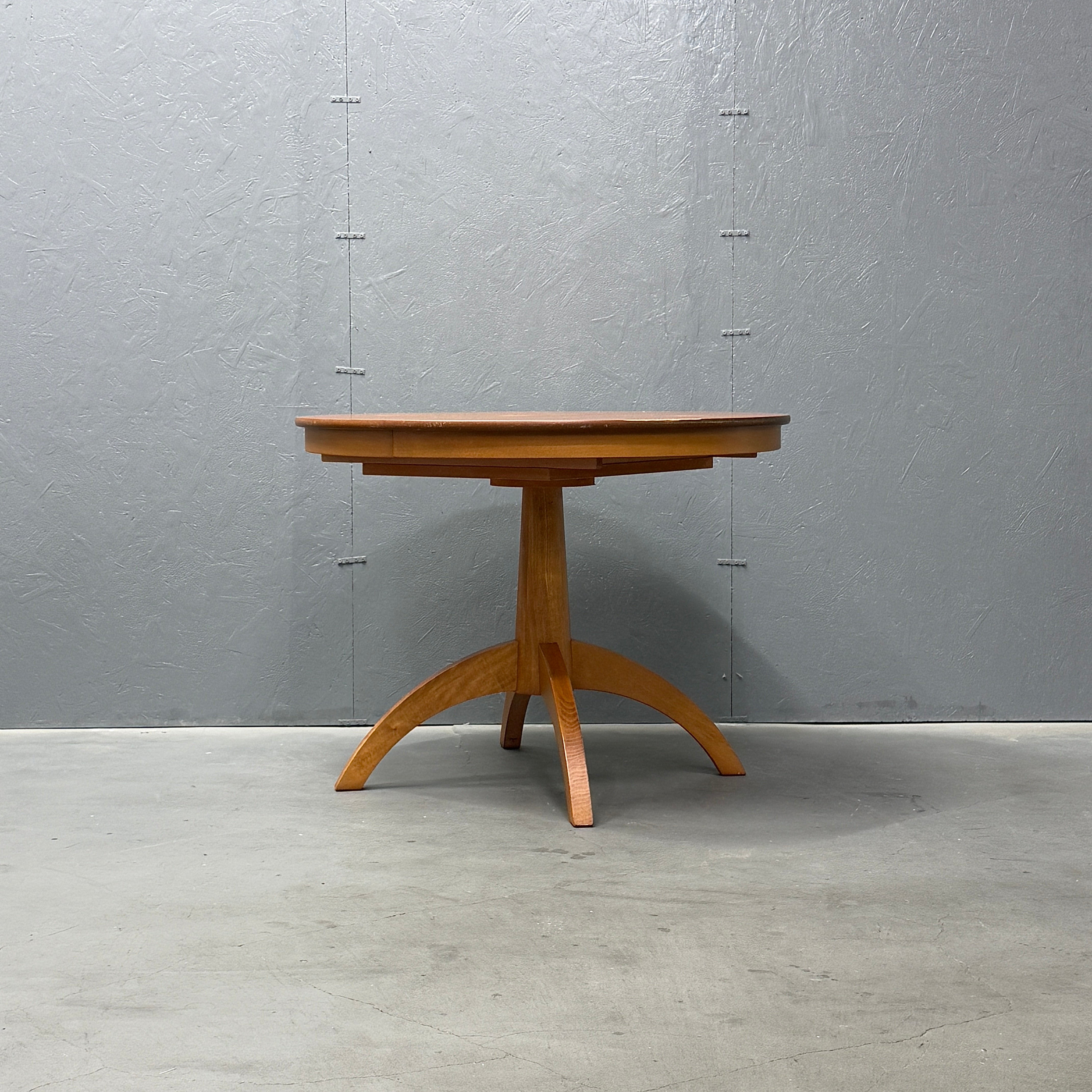 ダイニングテーブル – NONOR FURNITURE