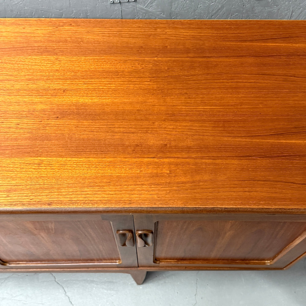 
                      
                        G-PLAN(ジープラン) / Fresco Long Jhon Sideboard フレスコ ロングジョン サイドボード (401)
                      
                    