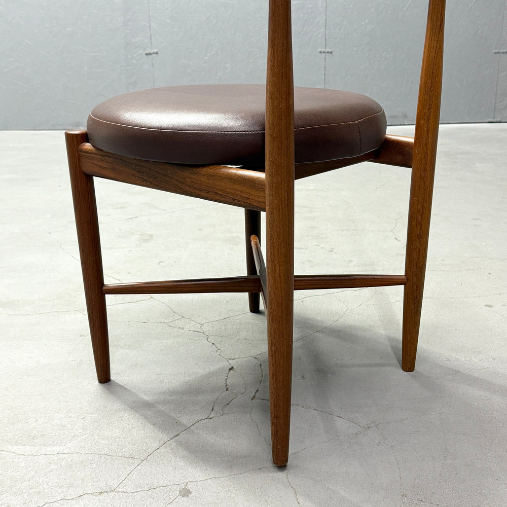 
                      
                        G-PLAN(ジープラン) / Fresco Circular Chair フレスコ サーキュラーチェア (406)
                      
                    