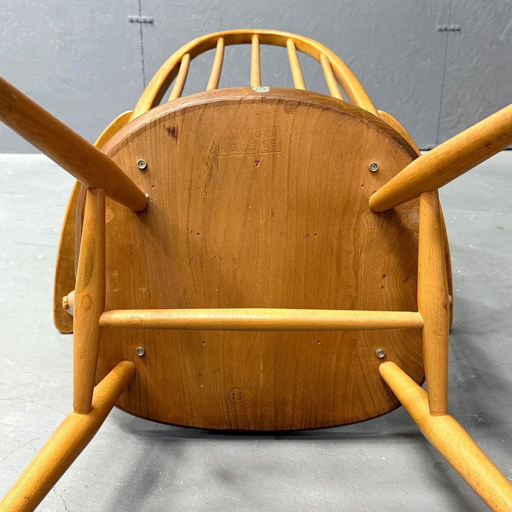 
                      
                        ERCOL(アーコール) / QUAKER CHAIR アーム クエーカーチェア (502)
                      
                    