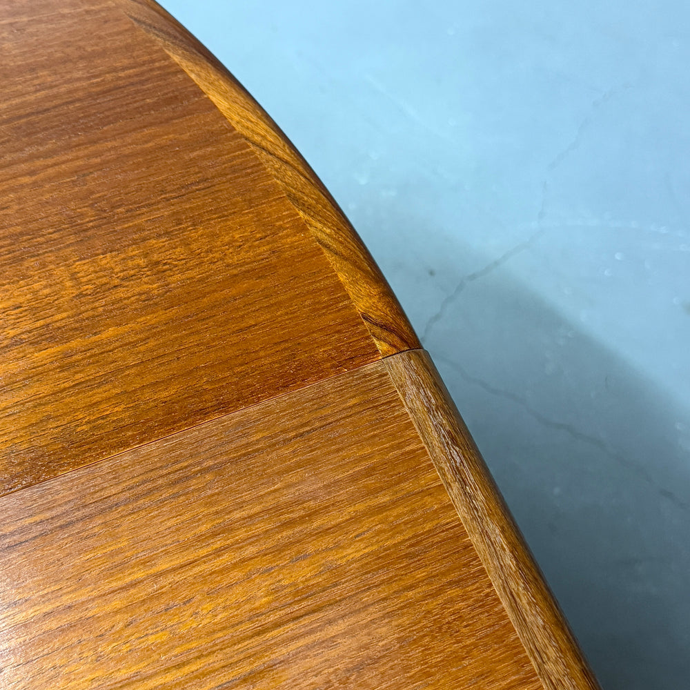 
                      
                        G-PLAN(ジープラン) / Fresco ROUND TABLE フレスコ ラウンドエクステンション ダイニングテーブル (506)
                      
                    