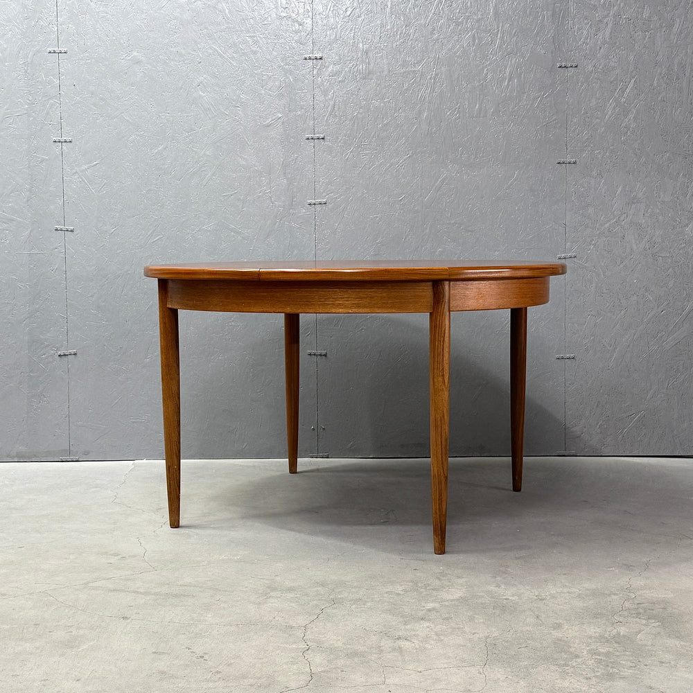 ダイニングテーブル – NONOR FURNITURE