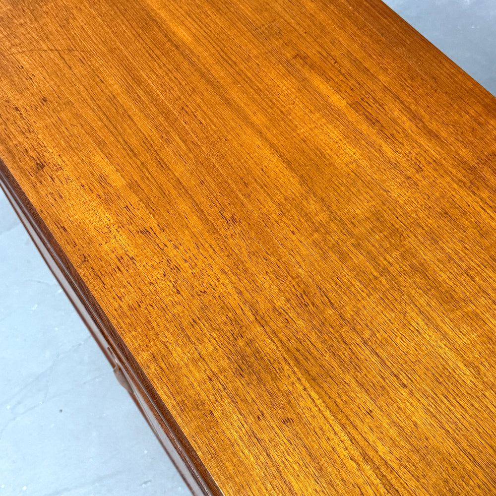 
                      
                        G-PLAN(ジープラン) / Fresco Sideboard フレスコ サイドボード (502)
                      
                    