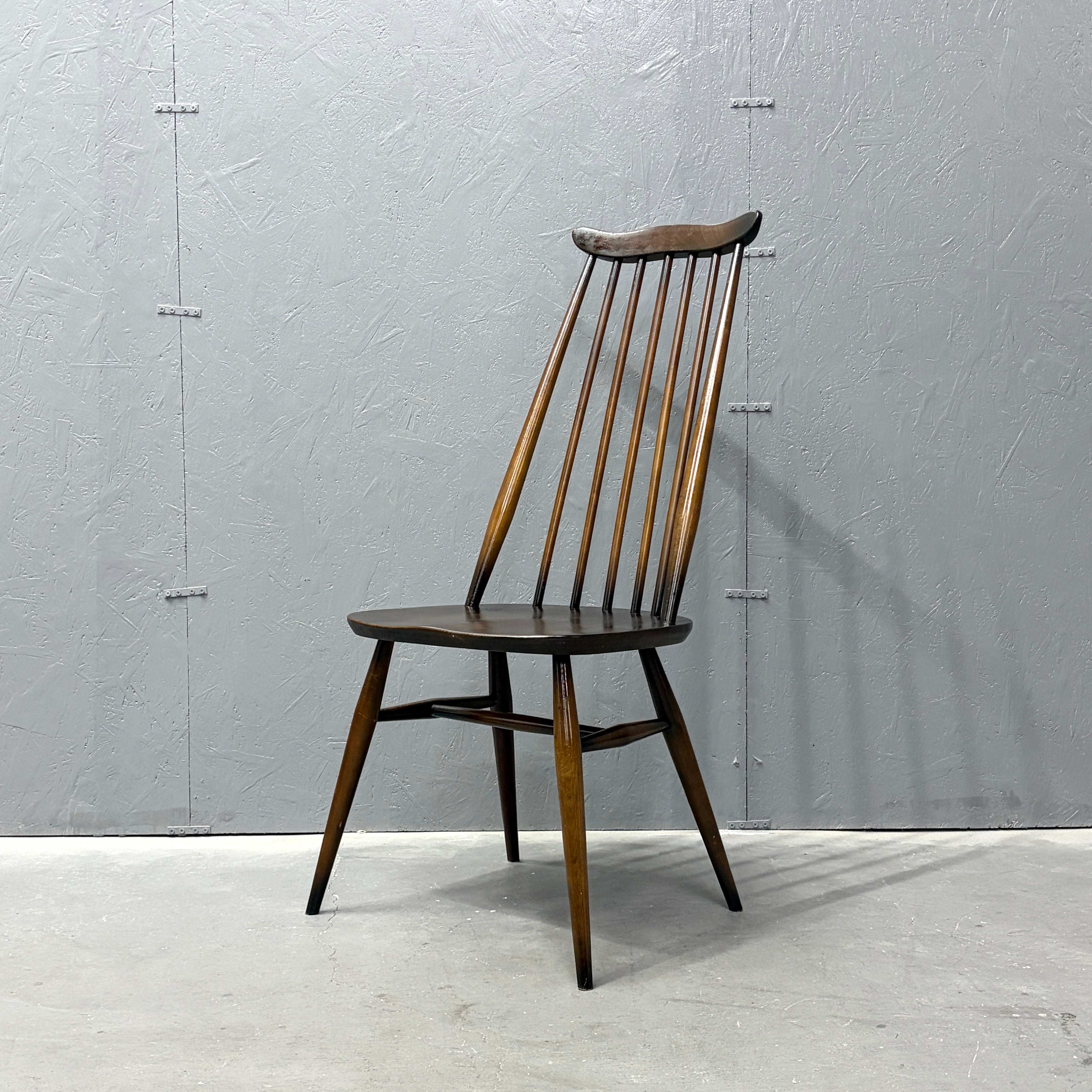 ERCOL(アーコール) ゴールドスミスチェア ダークコロニアル (609) ERCOL(アーコール) / GOLDSMITH CHAIR DARK ゴールドスミスチェア