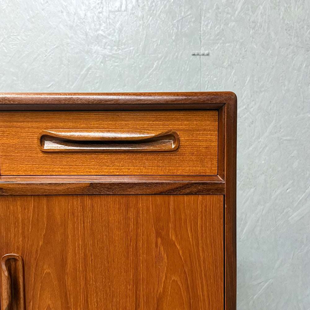 
                      
                        G-PLAN(ジープラン) / Fresco Sideboard フレスコ サイドボード (502)
                      
                    