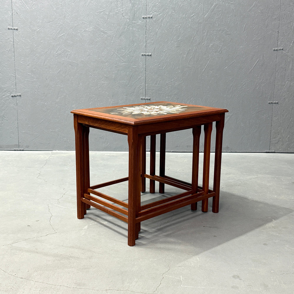 
                      
                        MOBELFABRIKKEN TOFTEN(モーベルファブリッケン・トフテン) / Tiletop nest table タイルトップ テストテーブル (501)
                      
                    