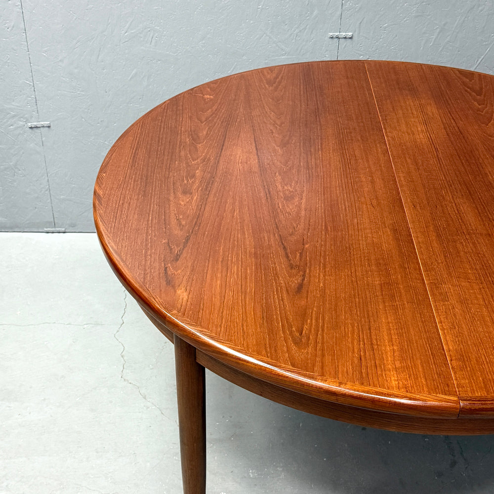 
                      
                        G-PLAN(ジープラン) / Fresco ROUND TABLE フレスコ ラウンドエクステンション ダイニングテーブル (506)
                      
                    