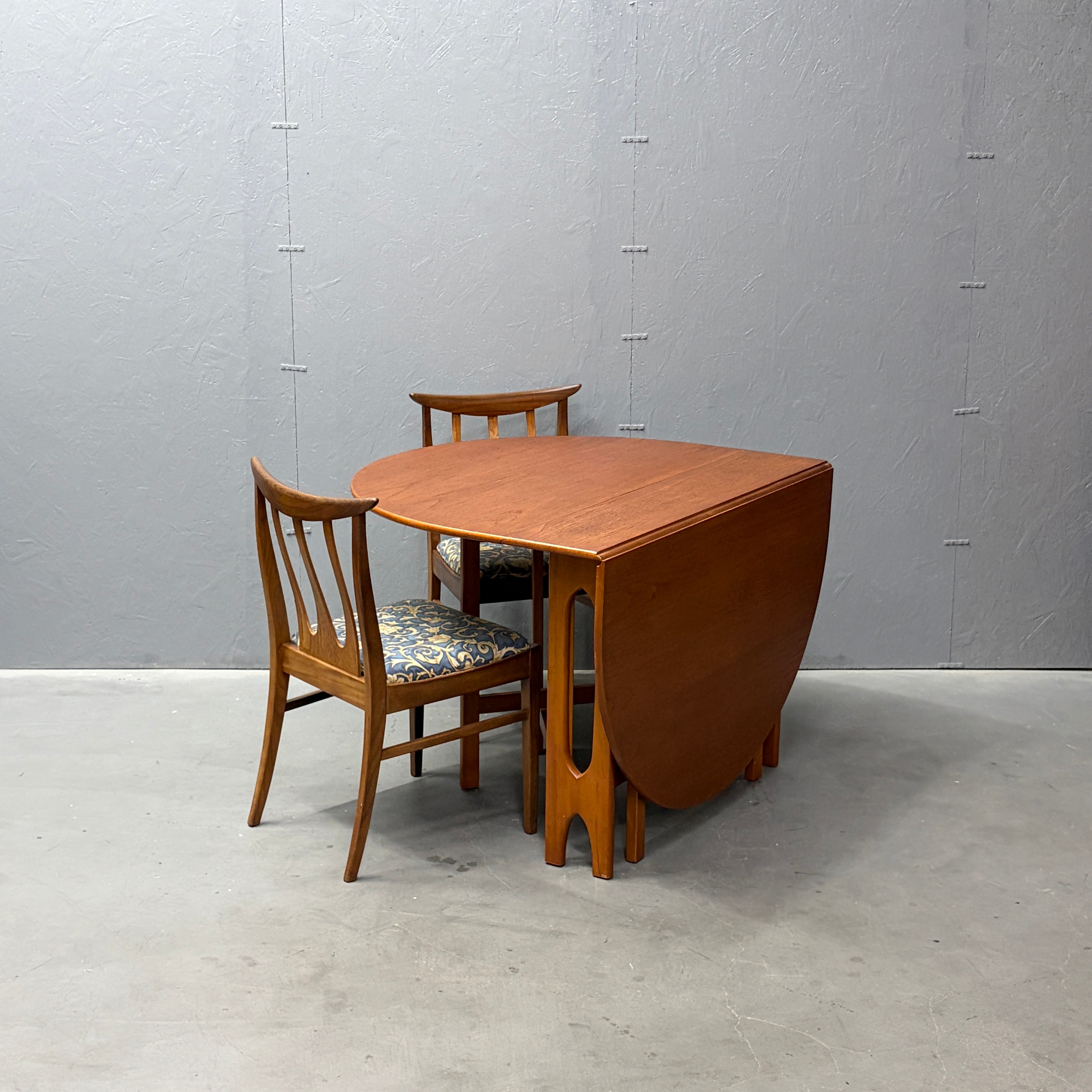 ダイニングテーブル – NONOR FURNITURE