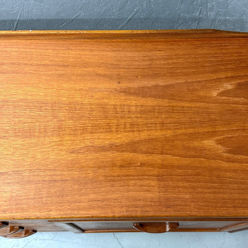 
                      
                        William Lawrence (ウィリアム・ローレンス) / Vintage SIDEBOARD ヴィンテージ サイドボード
                      
                    