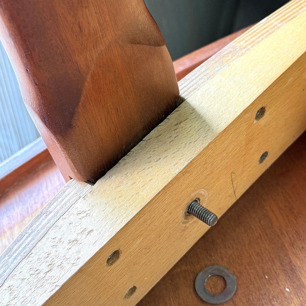 
                      
                        VINTAGE TEAK OVAL TABLE チークオーバルテーブル (401)
                      
                    