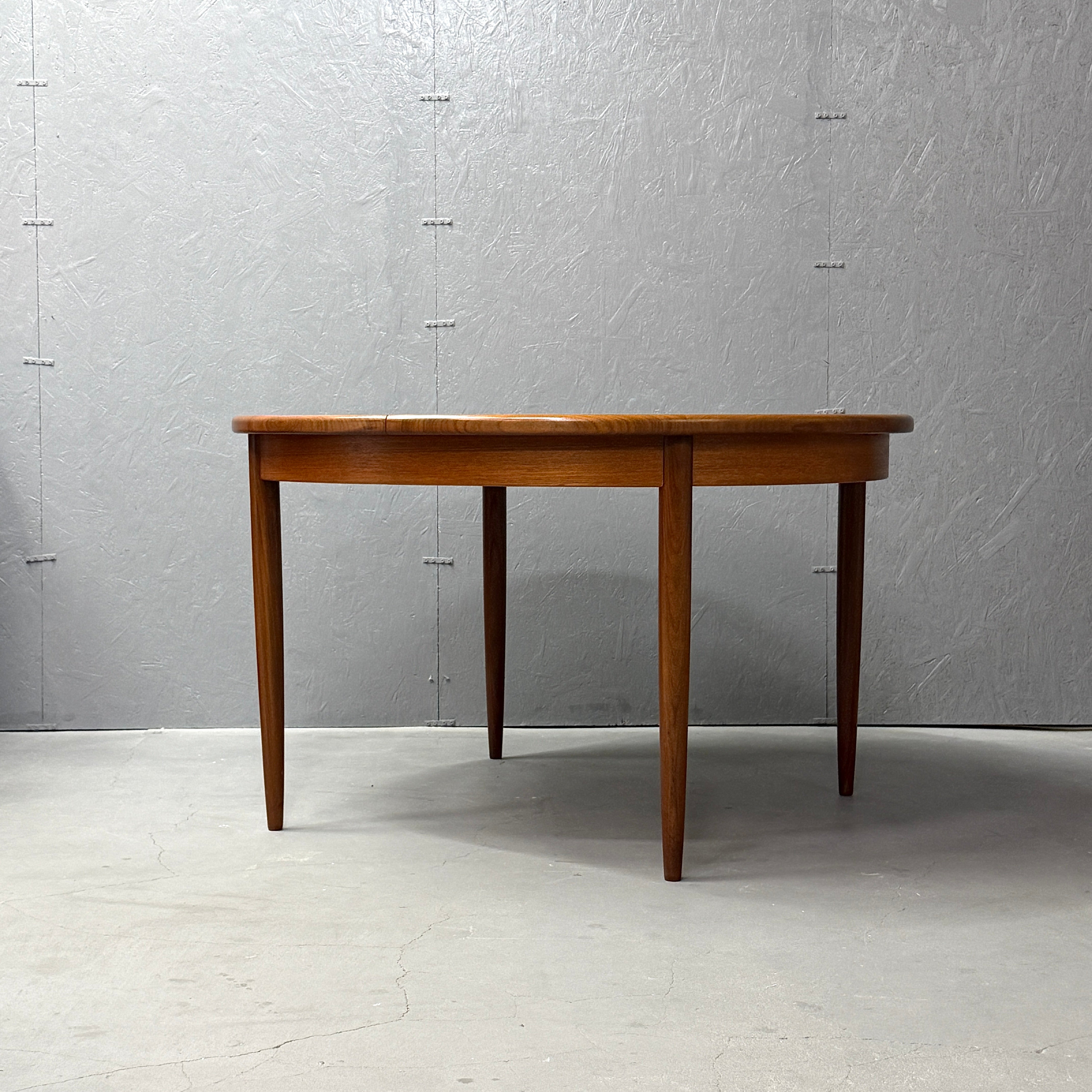 ダイニングテーブル – NONOR FURNITURE