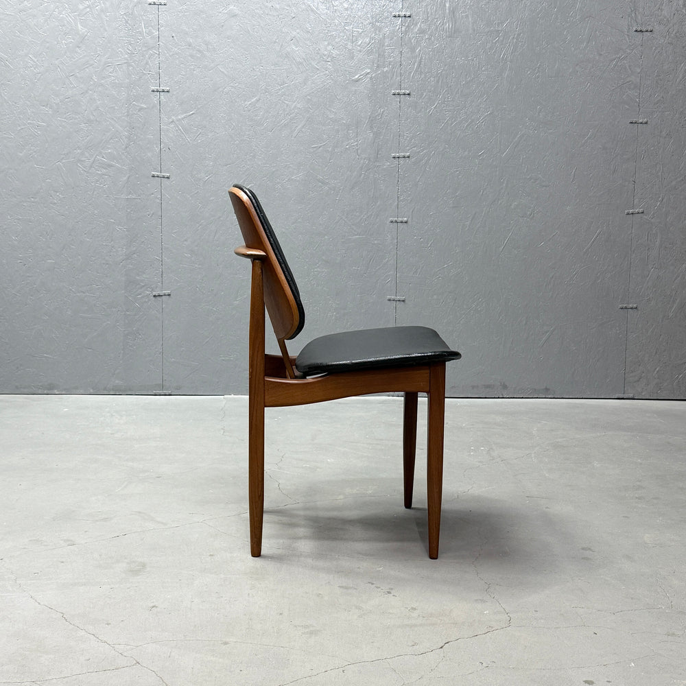 
                      
                        Elliots of Newbury(EON) / VINTAGE CHAIR ヴィンテージチェア (504)
                      
                    