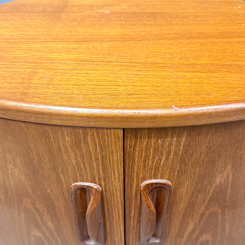 
                      
                        G-PLAN(ジープラン) / Frsco CONER CABINET フレスコ コーナーキャビネット
                      
                    