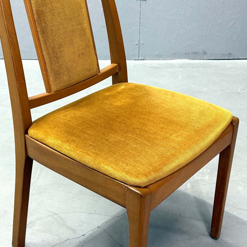 
                      
                        Nathan(ネイサン) / DINING CHAIR ダイニングチェア (402)
                      
                    