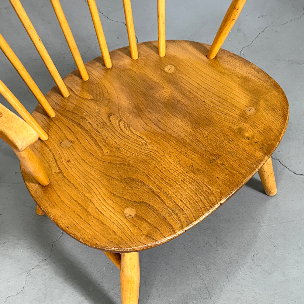 
                      
                        ERCOL(アーコール) COWHORN CHAIR / カウホーンチェア (301)
                      
                    