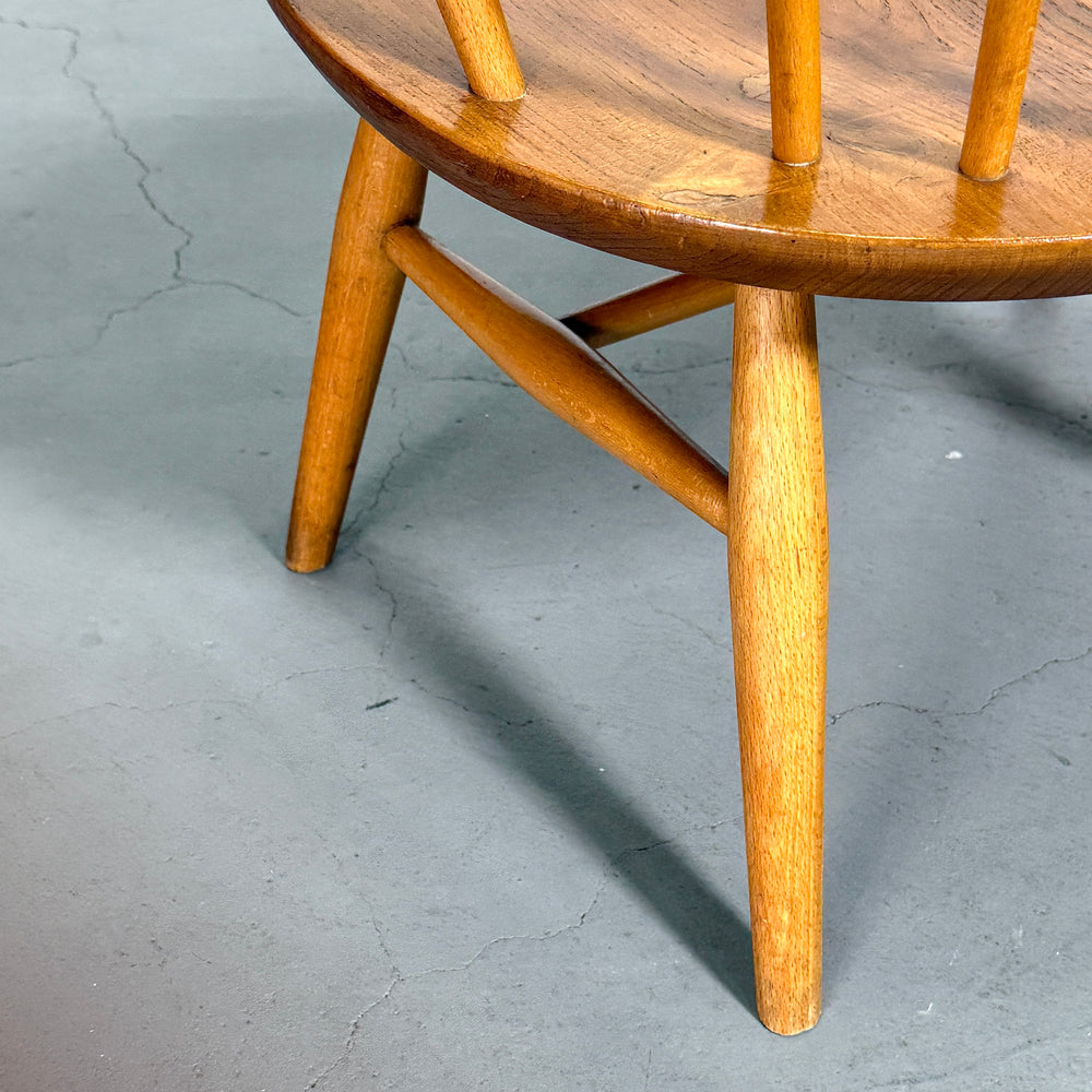 
                      
                        ERCOL(アーコール) COWHORN CHAIR / カウホーンチェア (302)
                      
                    