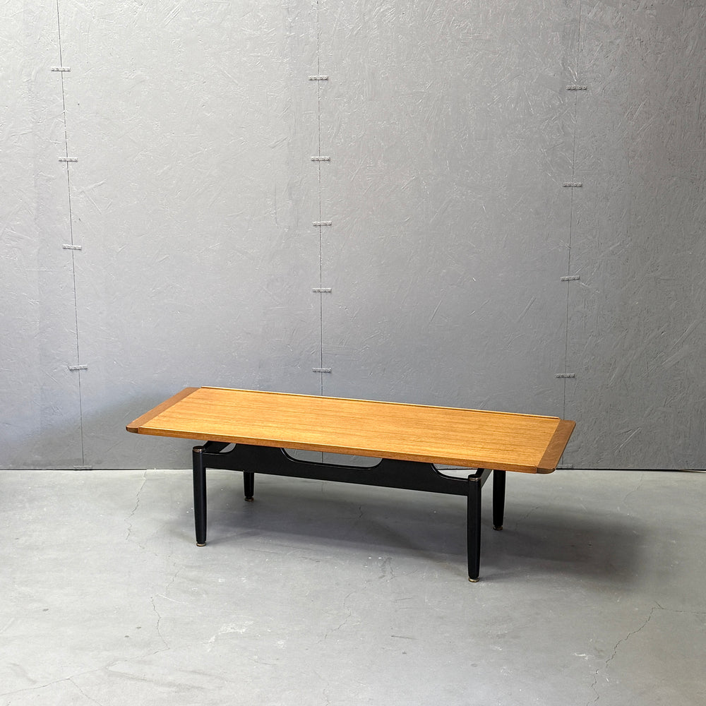 G-PLAN(ジープラン) / Tola & Black  Coffee table (501)