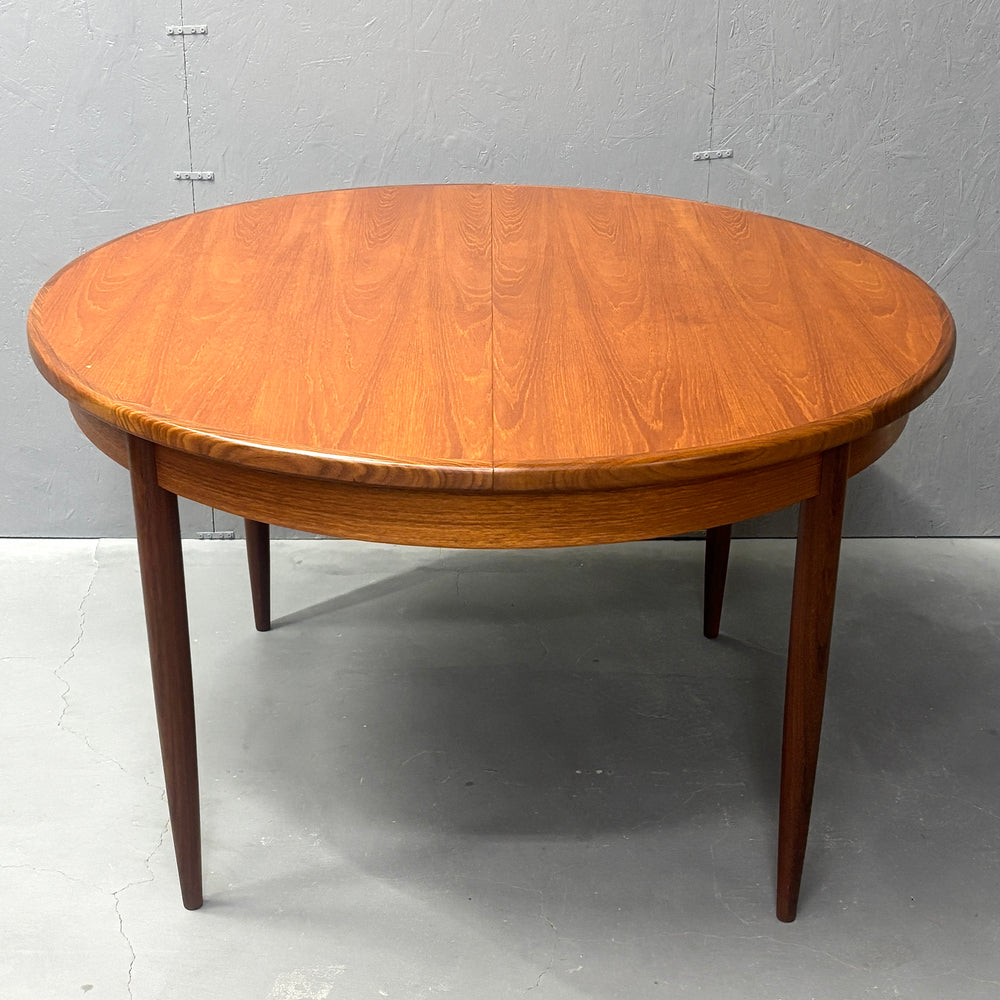 
                      
                        G-PLAN(ジープラン) / Fresco ROUND TABLE フレスコ ラウンドエクステンション ダイニングテーブル (407)
                      
                    