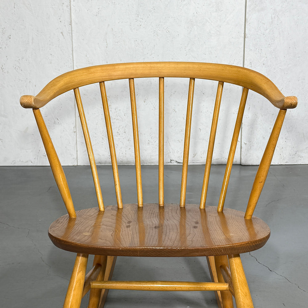 
                      
                        ERCOL(アーコール) COWHORN ROCKING CHAIR / カウホーン ロッキングチェア (301)
                      
                    